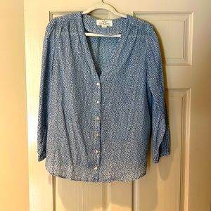 Trovata button up blue v neck blouse  size L